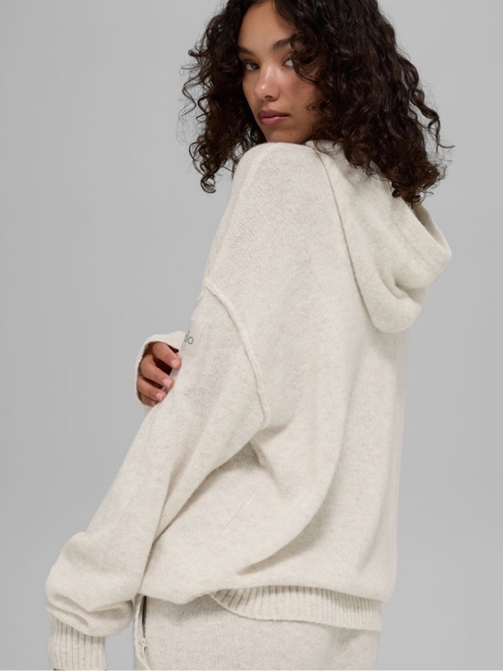 ALO Yoga Wool Cashmere New Class Hoodie in Bone Heather XS